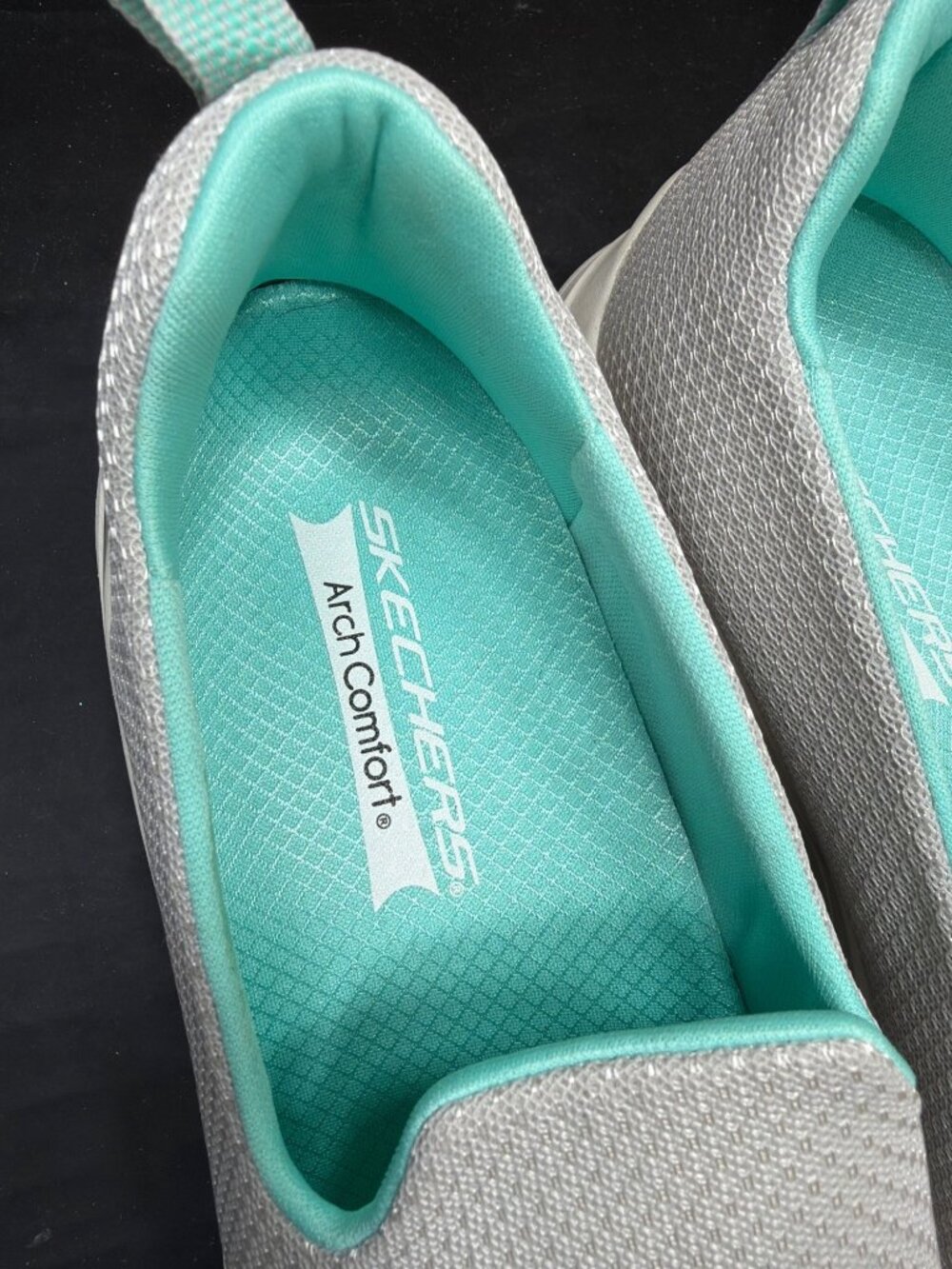 Skechers Womens 7.5 Arch Comfort Slip On Walking Shoes Gray Teal Mesh 56126 - Picture 3 of 9